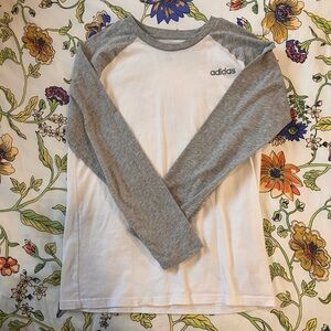 Adidas Kids Long Sleeve Gray and White Tee